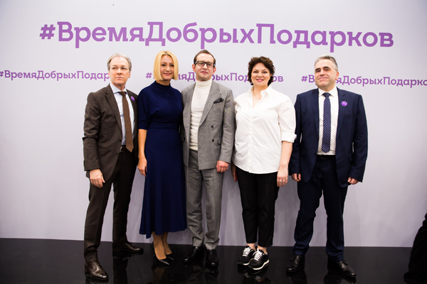 Владислав Флярковский, Татьяна Володина, Константин Хабенский, Алена Мешкова, Паскаль Яфиль | Источник: Пресс-служба