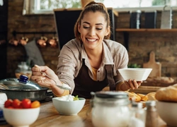 Спасут в дефицит: 6 лучших иранских продуктов, которые совсем скоро окажутся на полках магазинов