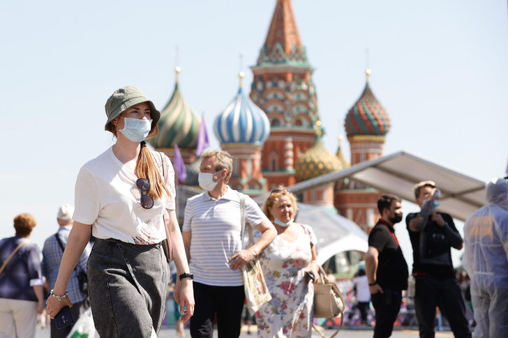 С 28 июня в Москве запретили ходить в рестораны тем, кто не привился и не переболел ковидом