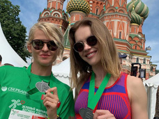 Наталья Водянова, Валерия и другие звезды приняли участие в благотворительном забеге