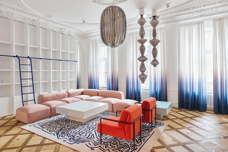 Лаванда, розовый, индиго: современный дизайн в варшавской квартире 1920-х годов