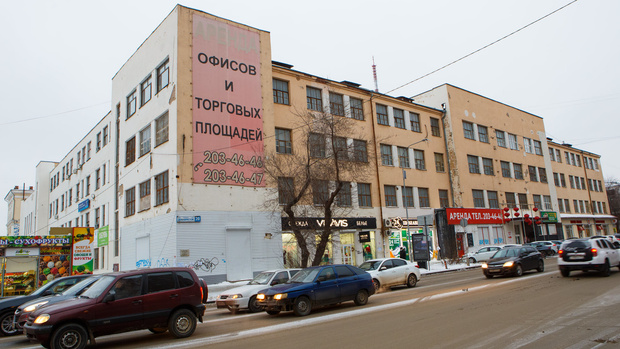 Фото №1 - Конструктивистское здание на Декабристов, которое начали сносить, оказалось памятником