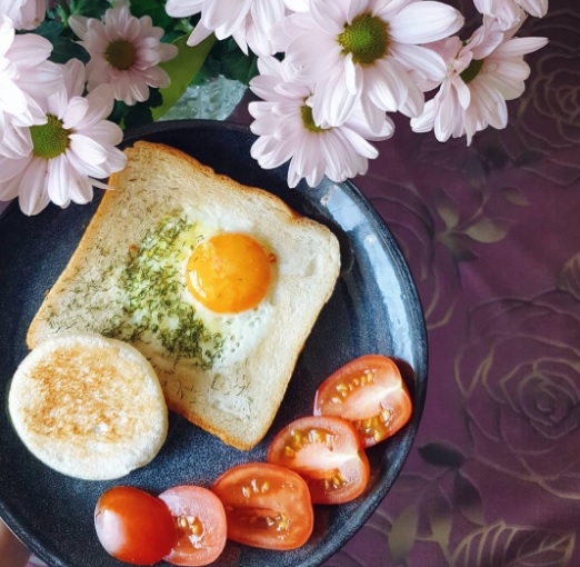 рецепты яичницы на завтрак необычные