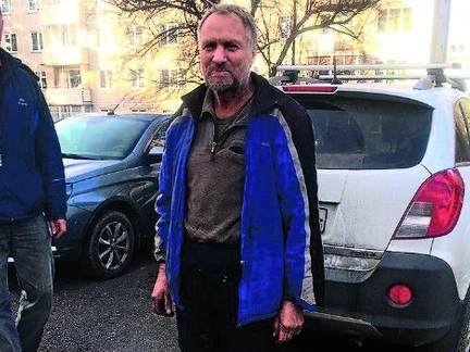 Пенсионер заблудился в лесу и несколько дней искал дорогу домой