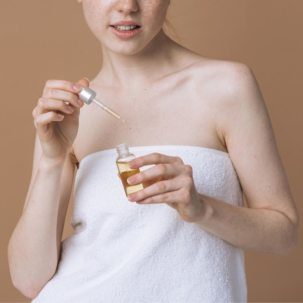 Не только питательная маска: 10 способов использовать масла в уходе за волосами и кожей