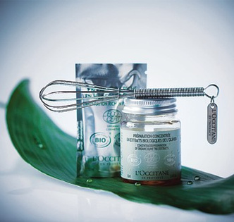 Двухкомпонентный крем Ma crème nature, L'Occitane: смешивать перед применением, хранить в холодильнике, использовать в течение трех недель.