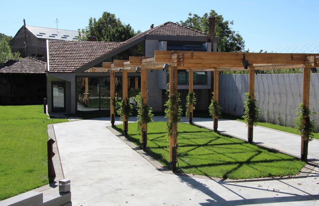 Новая жизнь старого дома XVIII века под Ереваном | Источник: Вардан Арутюнян