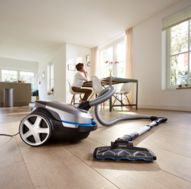 Фото №1 - Пылесос Philips Performer Ultimate заметит грязь и пыль, которую не видят другие