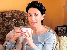 Алика Смехова судится с соседом из-за испорченной квартиры