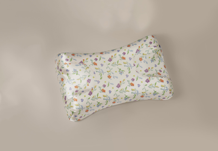 Подушка красоты, о которой мечтает каждая девушка: Beauty Sleep выпустили коллекцию подушек в шелковых наволочках AKHMADULLINA