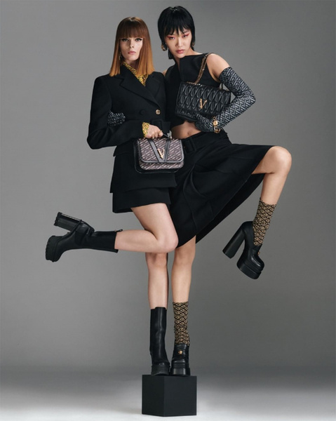 Бренды, которые выпустили обувь на огромной платформе, как у Versace: выбираем доступные варианты