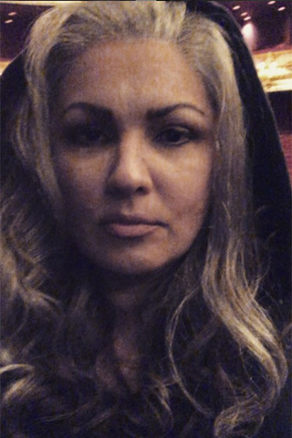 Анна Нетребко