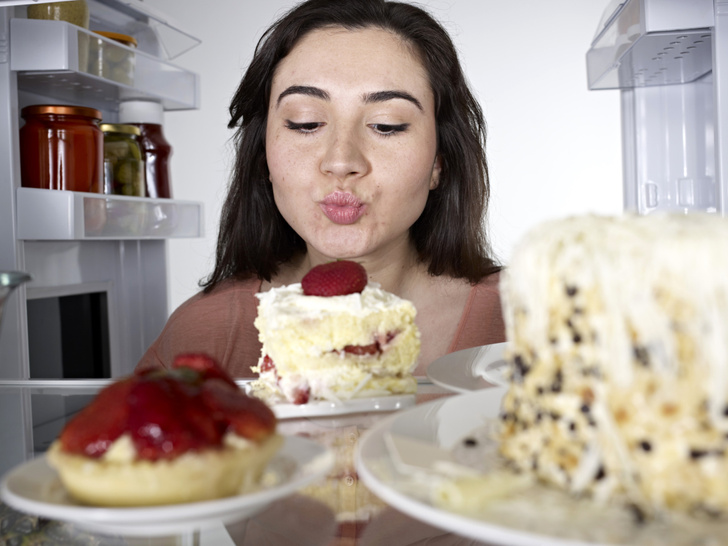 Почему после еды всегда хочется сладкого — причина вас удивит