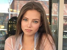 Алеся Кафельникова позирует обнаженной