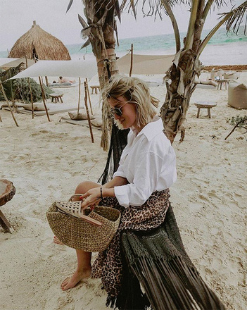 Всегда ли в моде классика фото