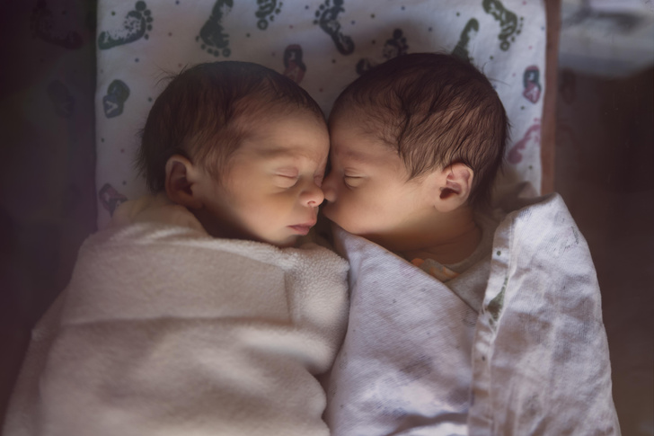 10 удивительных фактов о беременности двойней