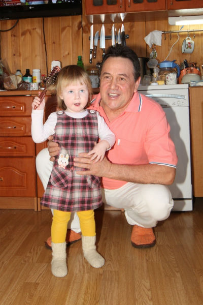 Ренат Ибрагимов с дочерью Аишей (2011 год)