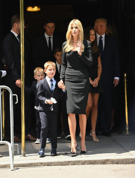 Иванка Трамп с сыном 