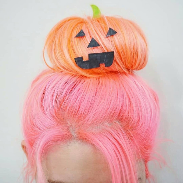 Прикольные штуки для волос к Хэллоуину: 10 самых креативных идей причесок и не только