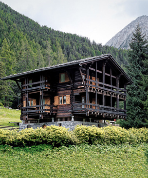 Дом-легенда: альпийская хижина по проекту Карло Моллино