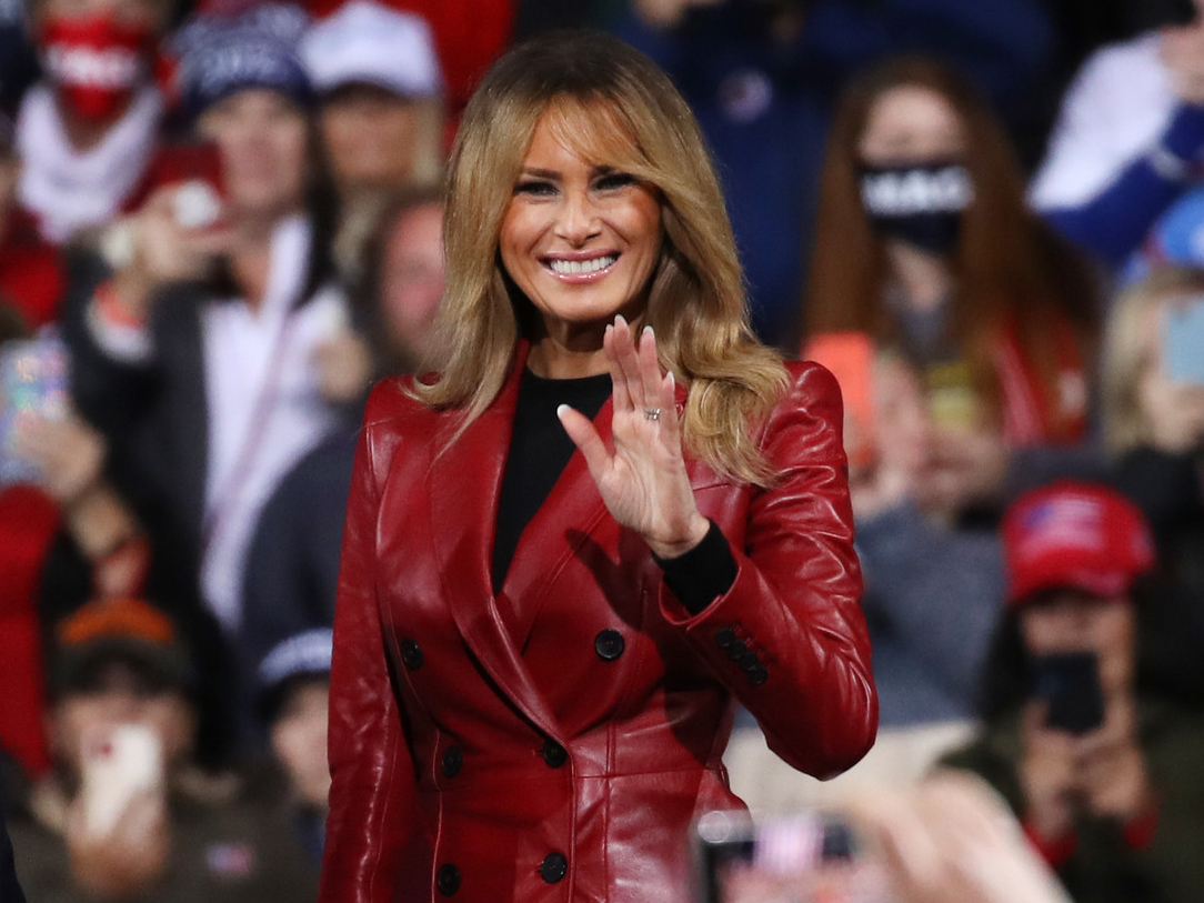 Мелания Трамп на митинге в поддержку сенатора Дэвида Пердью в Джорджии, 5 декабря 2020 | marieclaire.ru