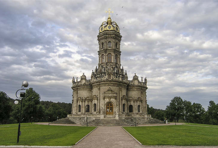 Церковь Знамения (Дубровицы) что посетить в Подмосковье