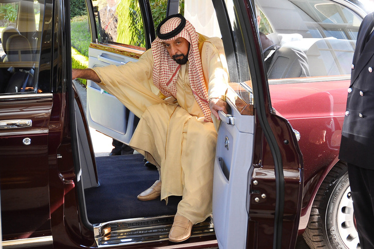 Смерть самого богатого человека в мире Халифа Аль Нахайян: сколько стоила недвижимость шейха?