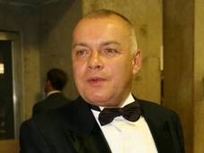 Киселев: «Галкин считает, что не получал от государства. А работа на канале и корпоративы Газпрома?»