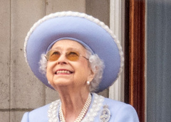 50 знаковых фотографий прощания с королевой Елизаветой II