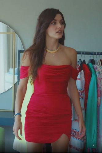 10 самых красивых платьев как у Эды Йылдыз из «Постучись в мою дверь», в которых ты точно покоришь своего Серкана Болата 😉