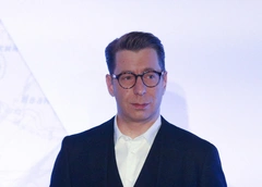 Друг Михаила Зеленского рассказал, когда гроб с телом телеведущего привезут в Россию
