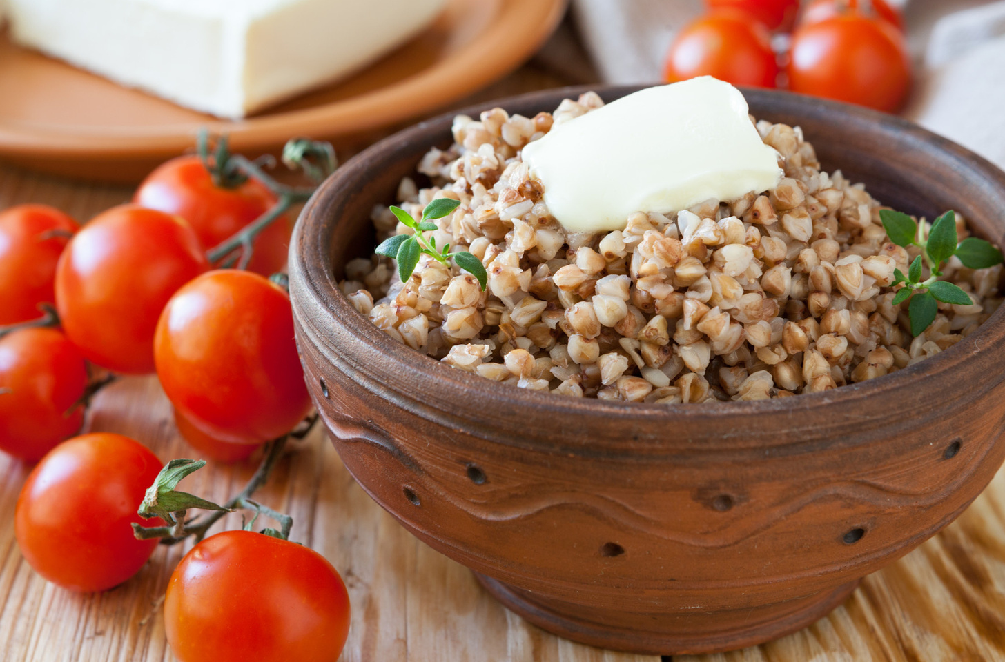 Гречневая каша вкус. Гречневая каша. Праздник каши. Перловая и гречневая каша. Гречневая каша для желудка.