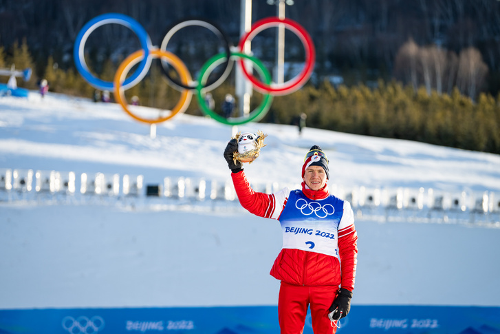 Приколы олимпийского дня: Бен Стиллер хвалит русских фигуристов, а Александр Большунов ломает пьедестал