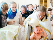 «За» и «Против» крещения детей, рожденных с помощью суррогатного материнства и ЭКО