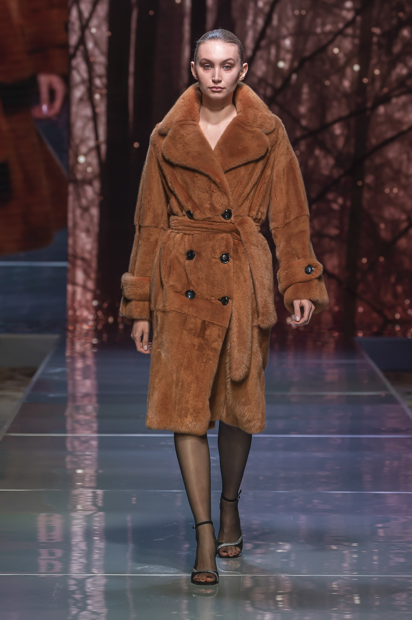 Осенний макияж - акцент на глаза и губы