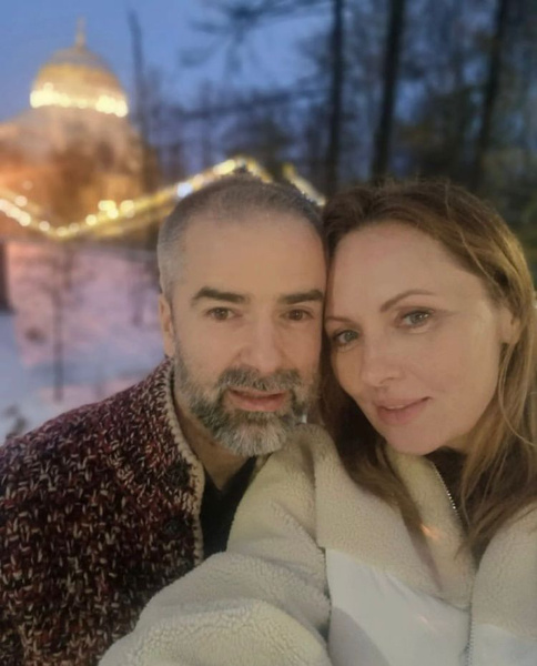Актриса Елена Ксенофонтова опубликовала фото с возлюбленным