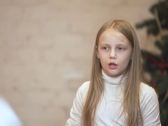 Почему Алисе Тепляковой вряд ли удастся получить диплом психолога?