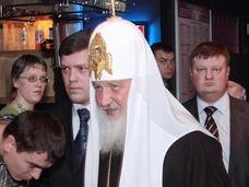 Автомобиль Патриарха Кирилла попал в ДТП в центре Москвы