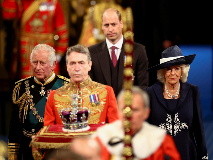 Что будет, если внезапно умрет король Карл III: кто займет трон?
