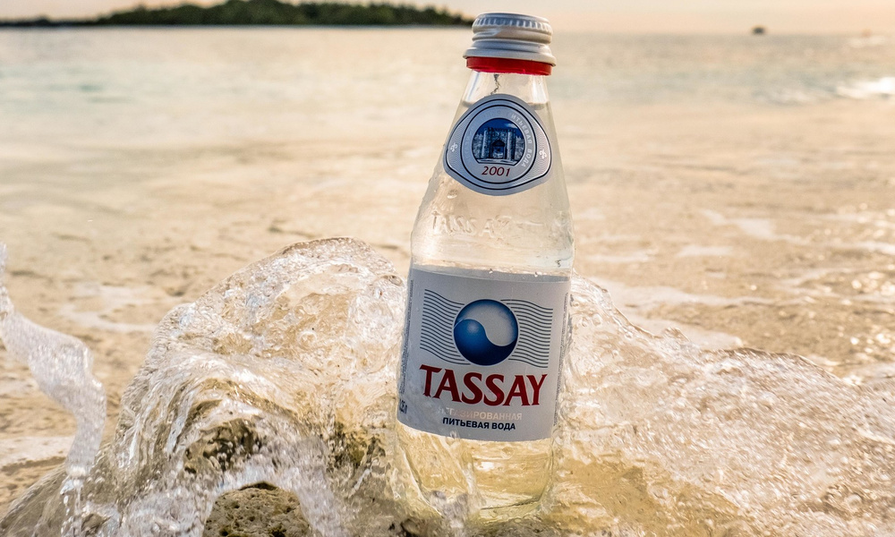 Вода в казахстане. Реклама вода Tassay. Картинки Тассай вода. Вода Тассай природа. Реклама вода Tassay в Instagramm.