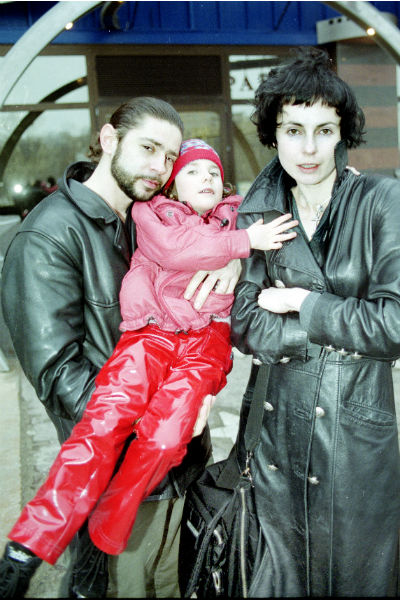 Валерий Николаев и Ирина Апексимова с маленькой Дашей