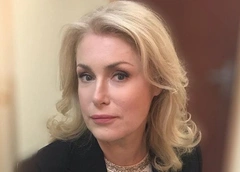 Мария Шукшина помирилась с дочерью после скандала на Первом канале