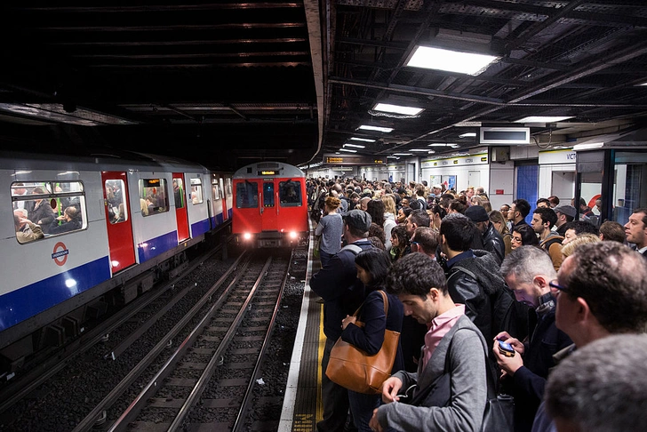 Приснилось метро во сне, сонник