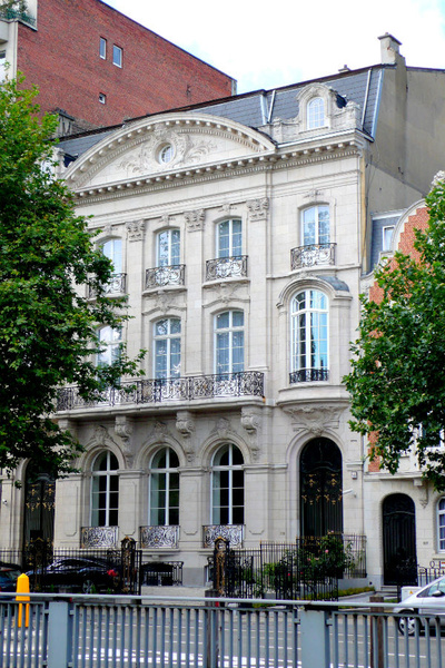 Этот Брюссельский особняк XIX века принадлежит Арине