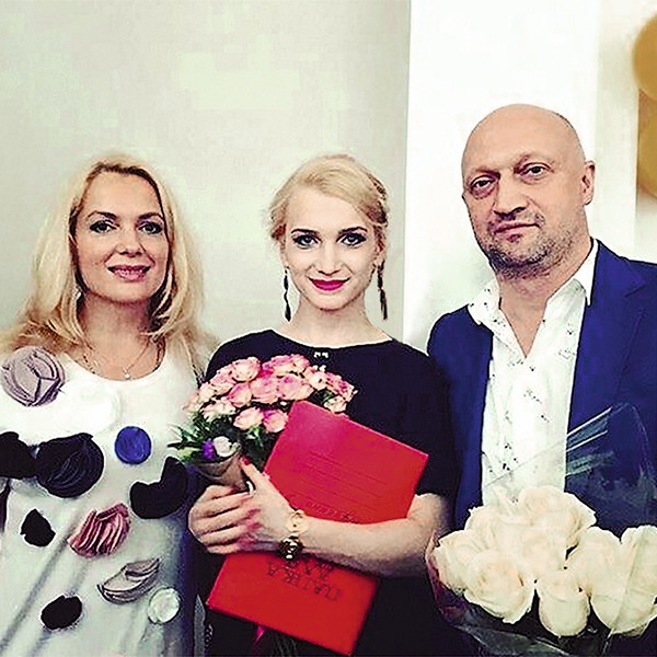 Дочь Гоши Куценко и Марии Порошиной: «Стеснялась своих родителей»