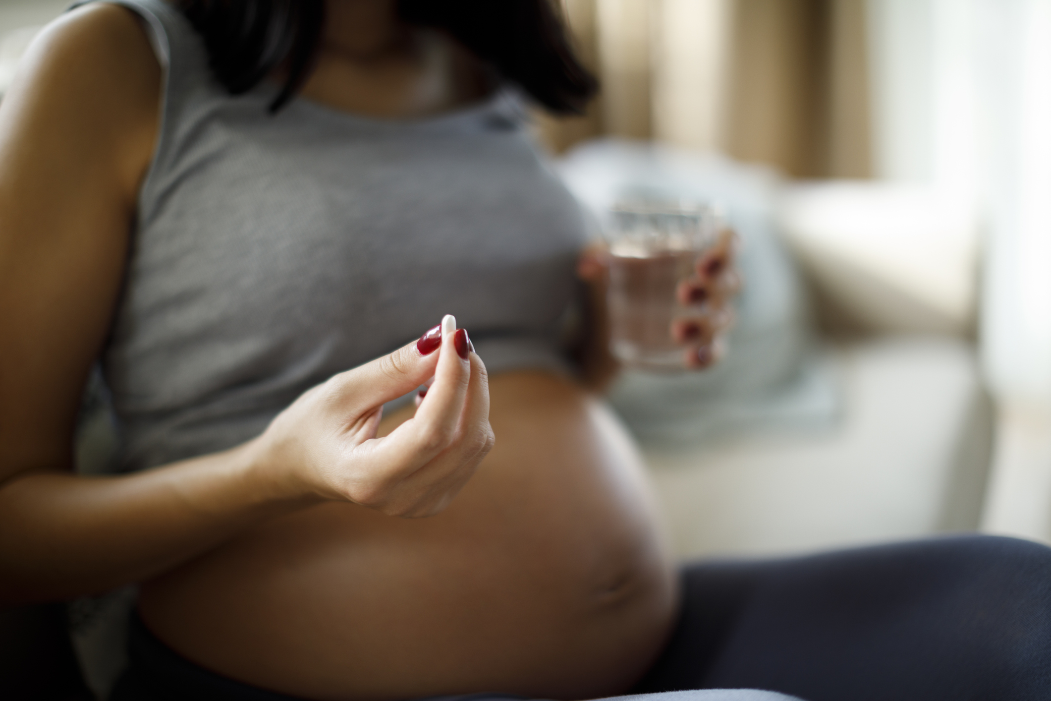 Простуда во время беременности: что нужно знать, как лечить