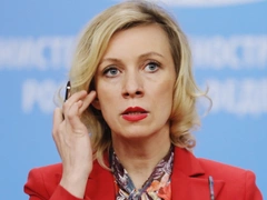 «С этим нельзя мириться»: Мария Захарова возмущена словами Белого дома о победителях-американцах