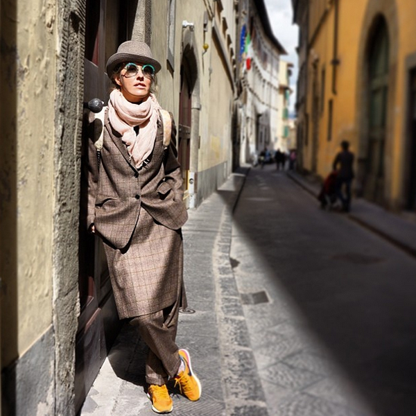 Ксения демонстрирует модный лук во Флоренции