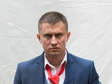 Павел Прилучный — молодой Том Круз! Путеводитель по героям сериала «Призрак»