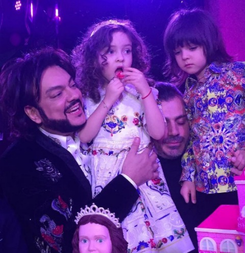 Филипп Киркоров с дочерью Аллой-Викторией и сыном Мартином
